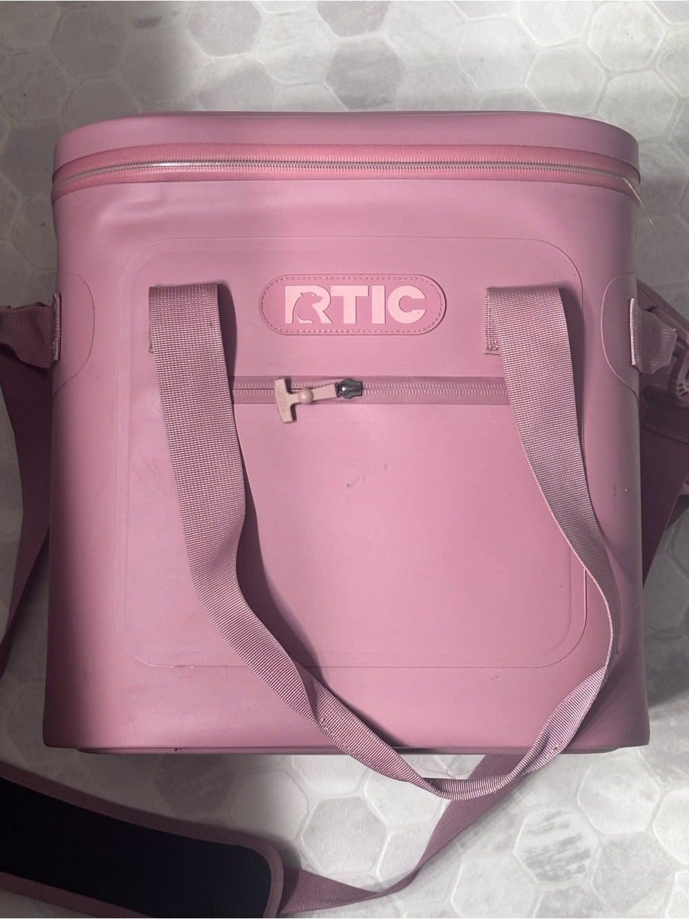 RTIC 20 CAN Pink Soft-Sided Cooler